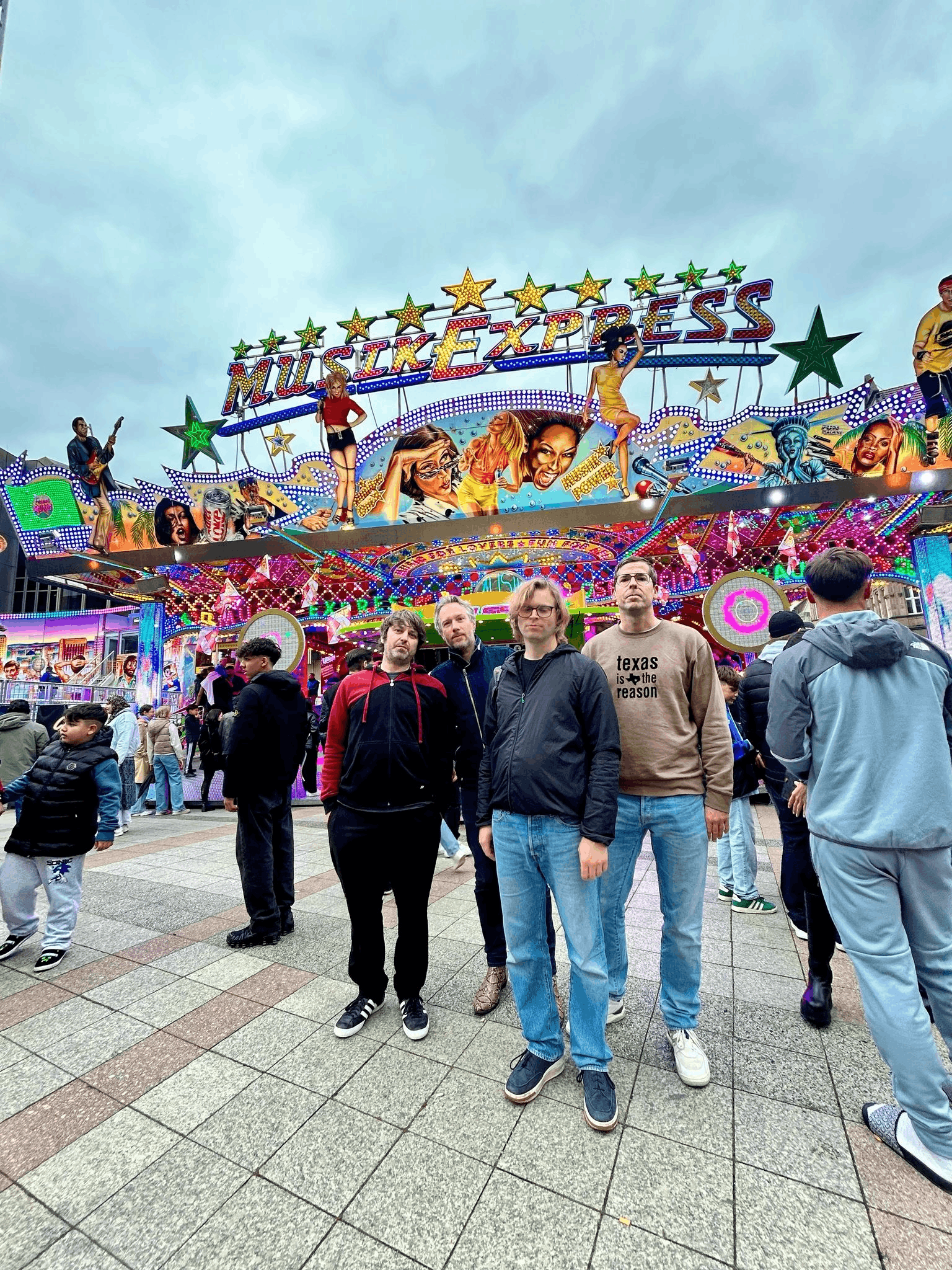 4 &middot; Summer Soundz 2/4